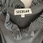 Secular.lab Black White Stripe Cold Shoulder Ruffle Top Size XS Photo 1
