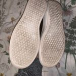 Mossimo Supply Co . Platforms Photo 2