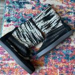 Toms  Nepal Black Suede Textile Womens Boots Photo 0