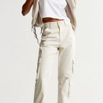 Abercrombie & Fitch A&F Women's Cream Relaxed Cargo Pants Photo 0
