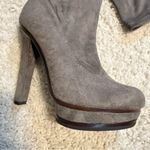 Jennifer Lopez OTK Thigh High Boots Platform Grey Faux Suede 5” Heels Size 6 Photo 6