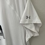 Under Armour  Iowa Hawkeyes green tee | Size Large Athletic Shirt Photo 3