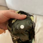 Lululemon  Hotty Hot Shorts - Camo Photo 4