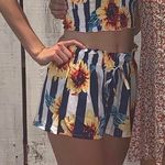 Romwe Sunflower Two Piece Photo 0