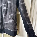Athleta Camo Camouflage Zip Front Hoodie Sweatshirt Thumb Hole Photo 2