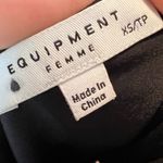 Equipment  BLACK STAR PRINT V-NECK SLIP DRESS XS Photo 7