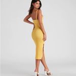 Windsor Yellow midi dress Photo 1