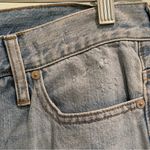 Madewell  The Perfect Summer Jean Distressed Tapered High Rise 32 MOM Jeans Photo 3