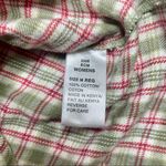 Woolrich  Womens Size Medium Flannel Shirt Pink & Green Plaid w/Pockets Photo 3