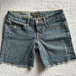Volcom Boyfriend Cut Factory Distressed Medium Wash Denim Jeans Shorts Size 1 Photo 1
