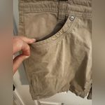 Kuhl Womens 7 inch khaki tan Chino hiking shorts size 14 Photo 6
