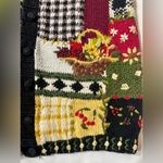 NWT vintage hand knit sweater vest Size M Photo 4