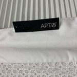 Apt. 9  NWT White Eyelet Panel Pencil Skirt Size 4 Photo 3