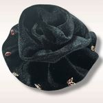 Free People  Black Velvet Rosette Brooch with 5 Pairs of Stud Earrings Butterfly Photo 8