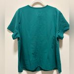 FIGS  Women’s Catarina one pocket scrub top hunter green size 3XL Photo 2
