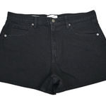 Universal Threads Universal Thread Women's 12 90's Cutoff Jean Short Photo 0