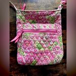 Vera Bradley RETIRED: | ladies quilted dress Petal Pink crossbody handbag. Photo 1