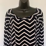 Kenar  Scoop Neck Long Sleeve Blouse Photo 1