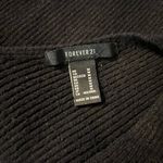 Forever 21 Black Sweater Women’s Medium Photo 2