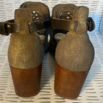 OTBT  Metaphor Metallic‎ Open Toe heels size 7.5 Photo 5