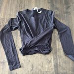 Lululemon Tie Long Sleeve Photo 2