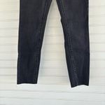 Old Navy  Rockstar Super skinny Size 0 Photo 3