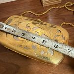 Metal formal Vintage clutch in gold tone Photo 10