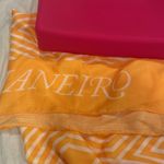 Sol de janeiro bag and oversized wrap Gold Photo 4