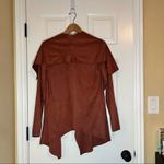 VICI NWT  FLAWLESS Suede Inspired Cardigan.‎ Photo 1