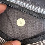 Lululemon  Shorts Grey 4 Size 6  Photo 2