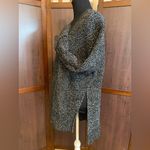 Athleta  Shasta v neck sweater Black. Medium‎ Photo 2