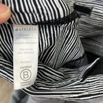 Athleta  Ultimate Linear Lines Capri Black and White Size Medium Photo 5