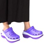 Crocs Mega Crush Clogs EUC Size M6/W8 S3823 Photo 1