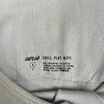 Aerie Women’s Cropped Tank Top with Built In Bra Size Small Photo 3