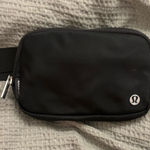 Lululemon  belt bag Photo 0