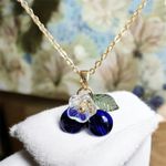 Blueberry Flower Necklace Gold Photo 0