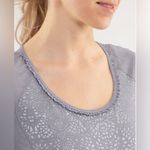 Lululemon Run: Short Sleeve Wild Tech in Heathered Fossil women’s size 6 Photo 9