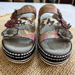 LArtiste Spring Step Naomi Monarch Butterfly Floral Platform Sandals Size 37‎ Red Photo 4