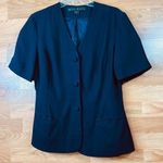 MariAnna Navy Blue Short Sleeve Power Jacket with 3 Large Buttons and 2 … Size 8 Photo 0