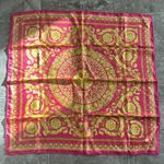 Versace Barocco Print Silk Scarf Foulard Size 35.4āx35.4ā New w/Tag Retail $575 Photo 4