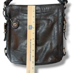 The Sak Iris Leather Hobo Bag Soft Black Leather Charm Happy And Free Crossbody Photo 5