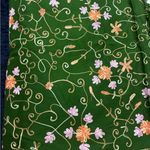 Embroidered Green Scarf with Floral Design Photo 1