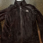 The North Face  Women's Fleece Jacket Sz Med Black Full Zip Soft Warm Zip Pocket Photo 0