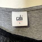 CAbi  Lacy Tee Gray Knit Top Muscle Tank Stretch Lace Trim Size‎ Small Women Photo 5
