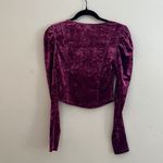 VICI  | Dina Top Photo 5