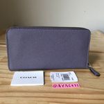 Coach Wallet Photo 1