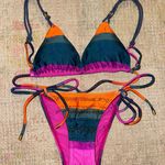 Vix Paula Hermanny Bikini Set Photo 0