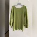 Avenue NWT plus size green sweater size 26/28 Photo 2