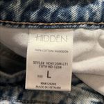 Hidden Button Up Light Wash Cut Off Jean Shorts Blue Size L Photo 4