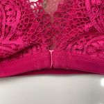 Victoria's Secret Fuchsia Lace Bralette Chic lace design. Racerback style. Photo 2
